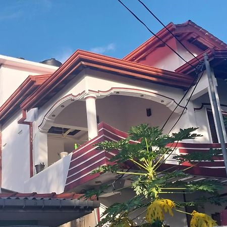 Javi Holiday Home トリンコマリー エクステリア 写真